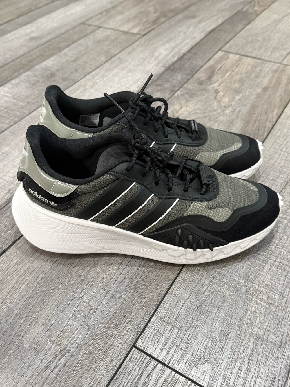 Adidas Originals Choigo sneakers